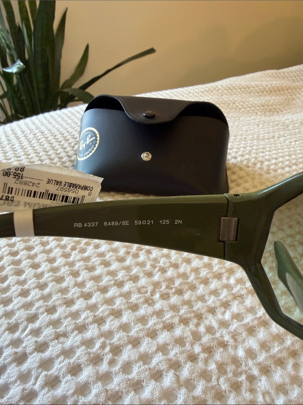 Ray-Ban Military Green Gradient Octagon Sunglasses NWT - Picture 5 of 5